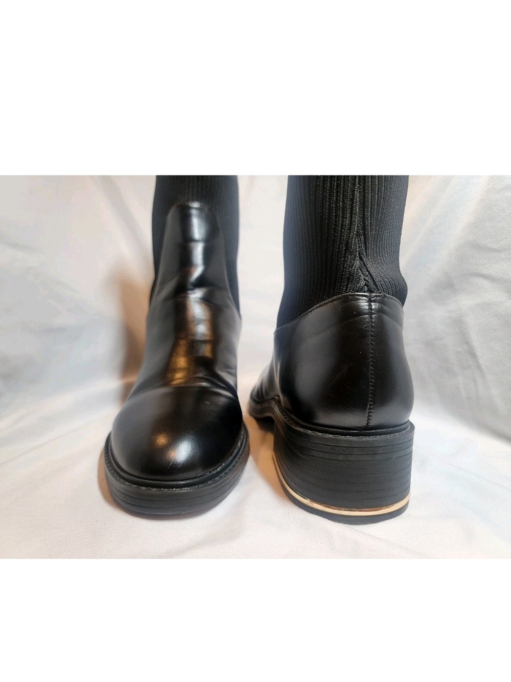 ZARA Heeled Ankle Boots - Picture 2 of 7